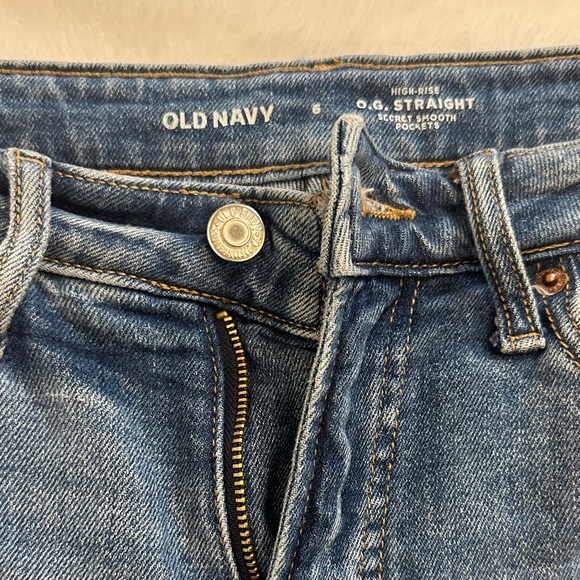 Old Navy Women's Ripped Blue Jean Shorts - Picture 3 of 5